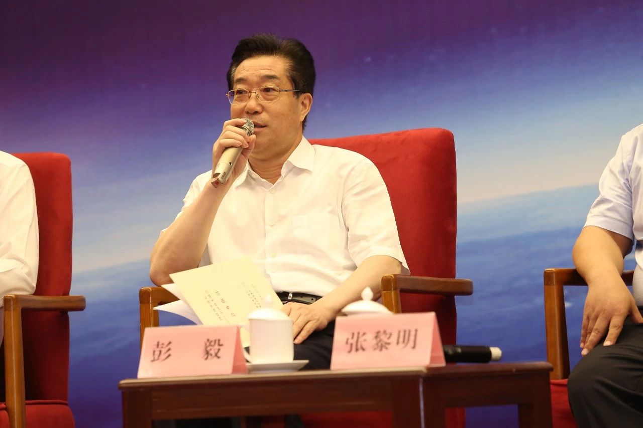 央企董事长级别_董事长办公室图片